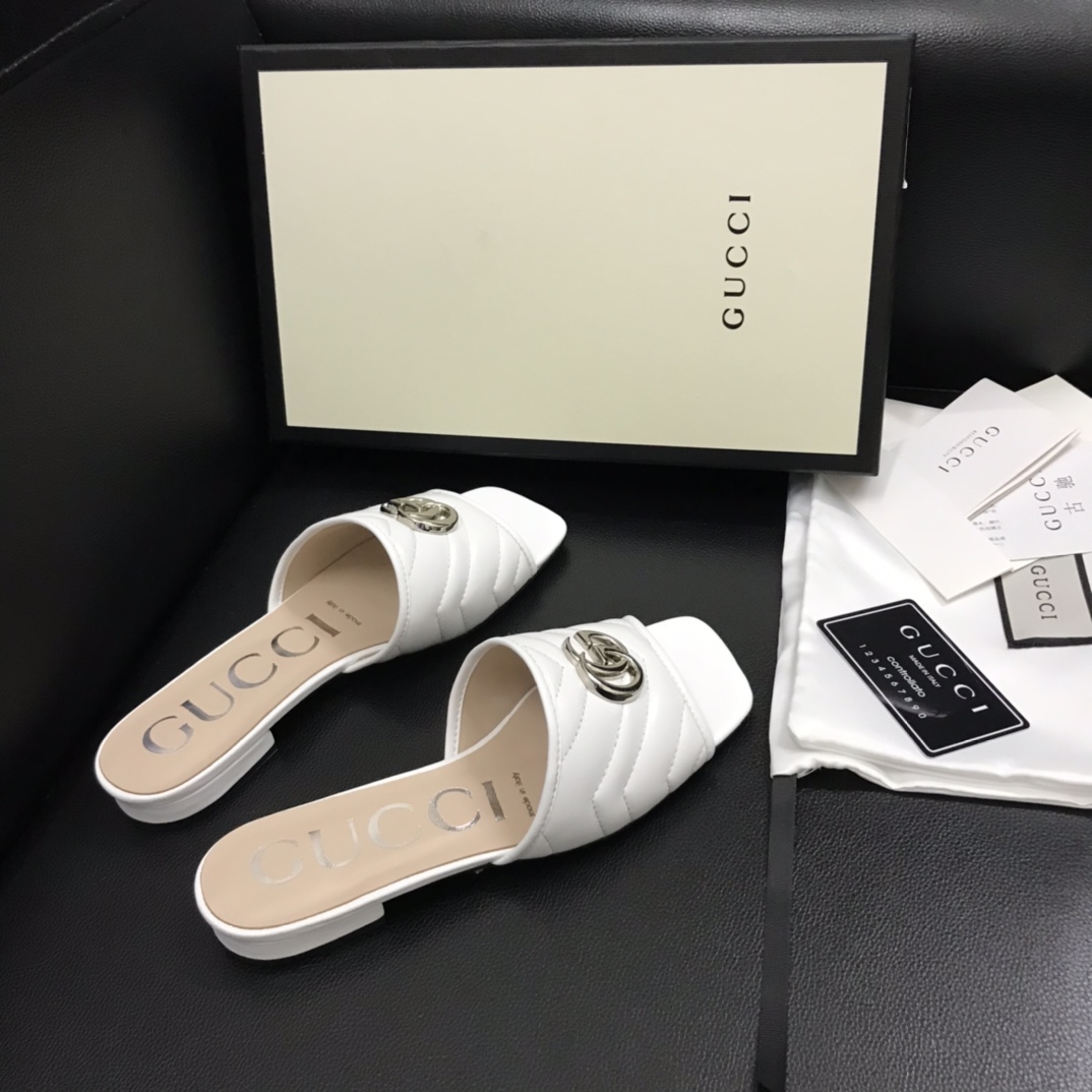 Gucci Women's Slide With Double G - DopestKickz