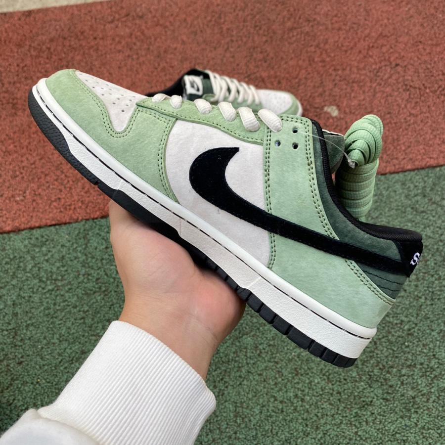 TravisScott x Playstation x Nike SB Dunk Low Sneaker       CU1726-777 - DopestKickz