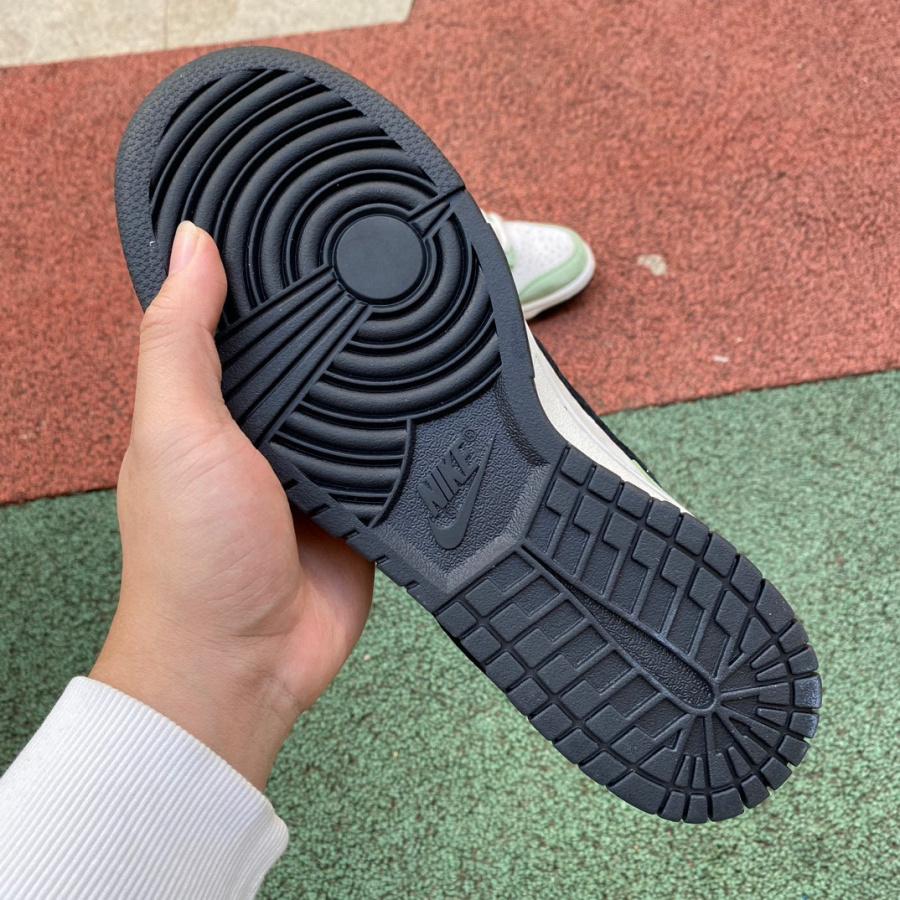 TravisScott x Playstation x Nike SB Dunk Low Sneaker       CU1726-777 - DopestKickz