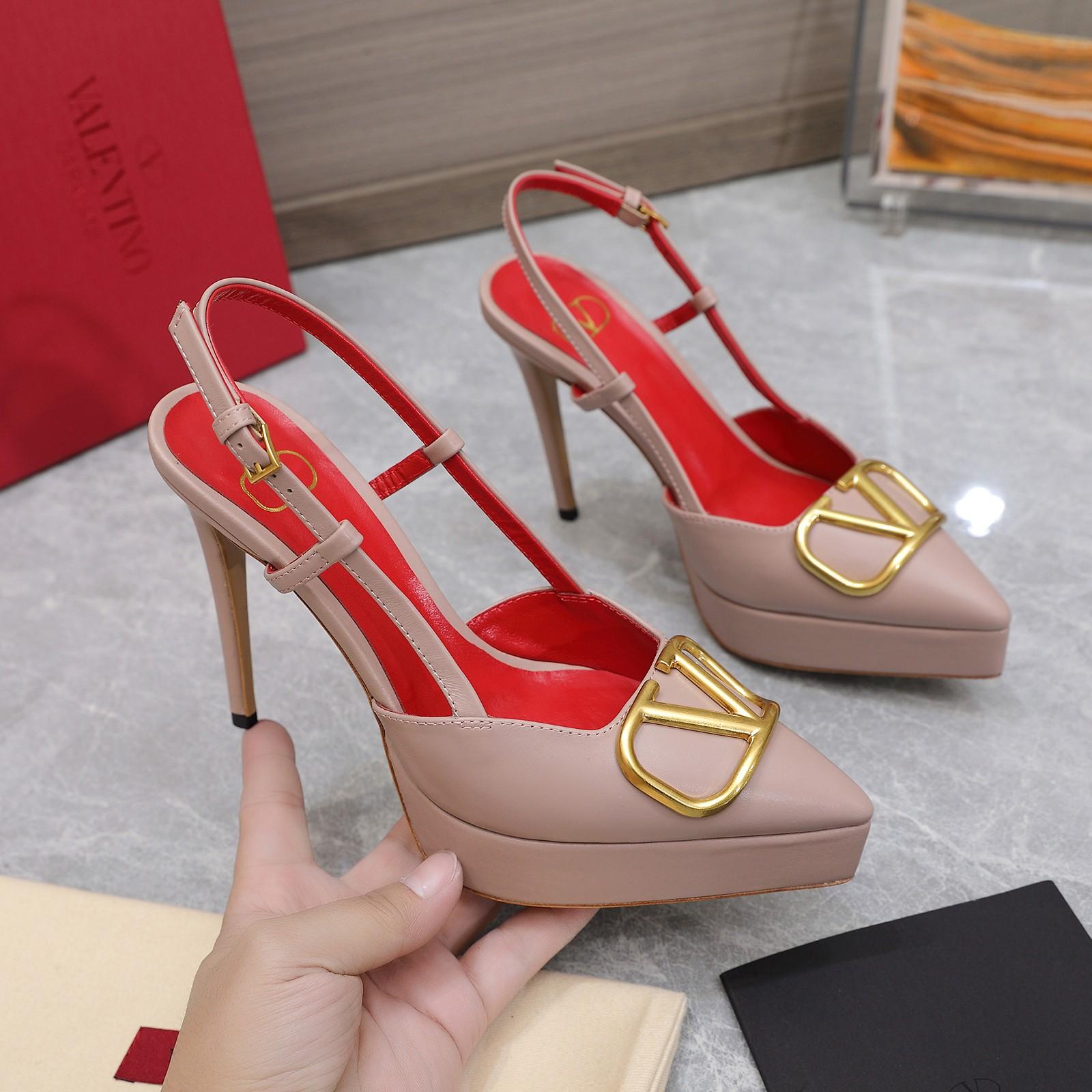 Valenti  VLogo Signature Calfskin Slingback Platform Pump - DopestKickz