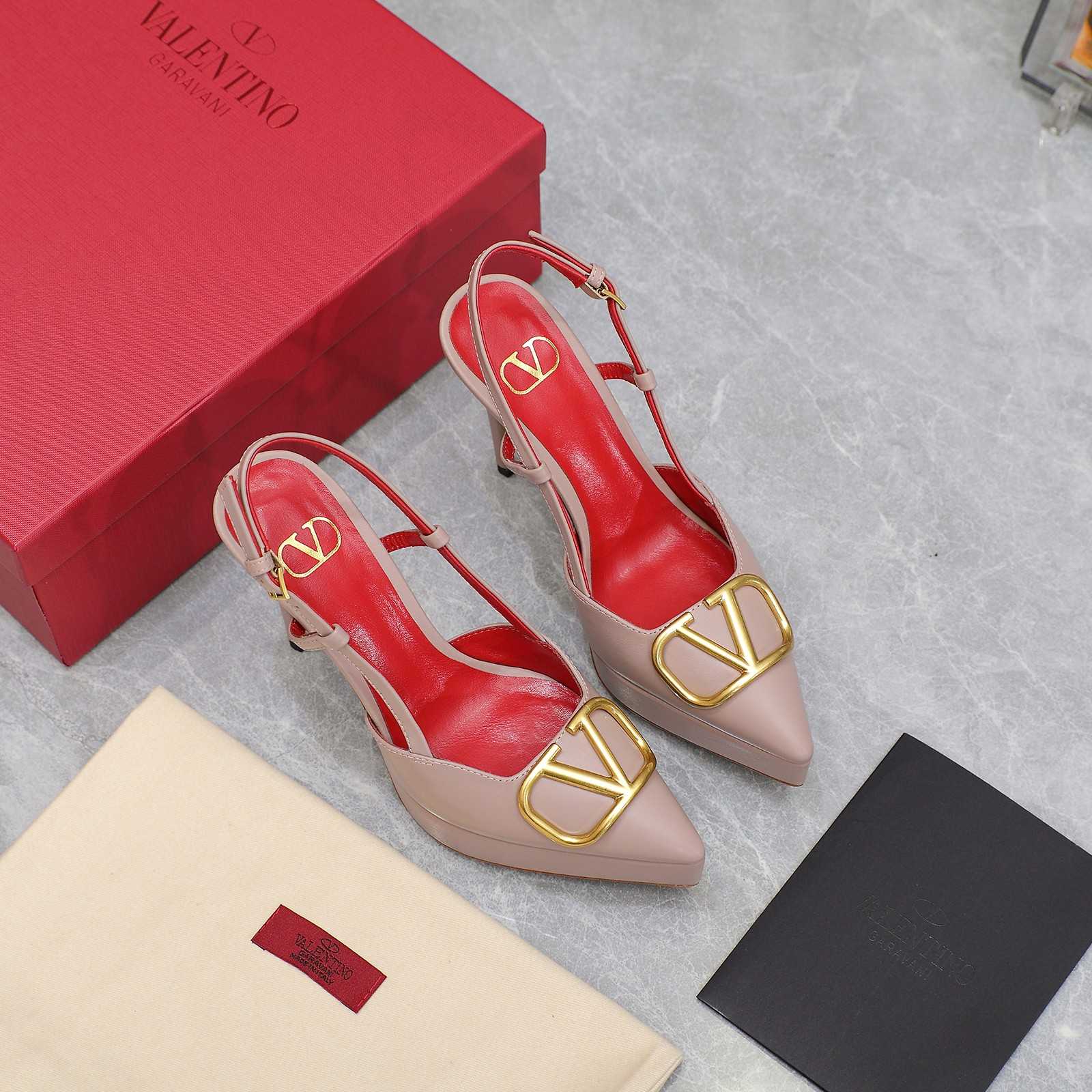 Valenti  VLogo Signature Calfskin Slingback Platform Pump - DopestKickz