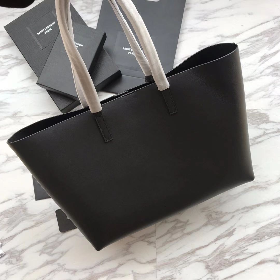Saint Laurent Shopping Saint Laurent E/W In Supple Leather  - DopestKickz