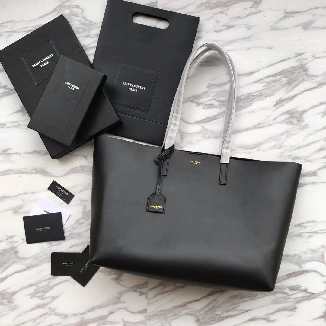Saint Laurent Shopping Saint Laurent E/W In Supple Leather  - DopestKickz