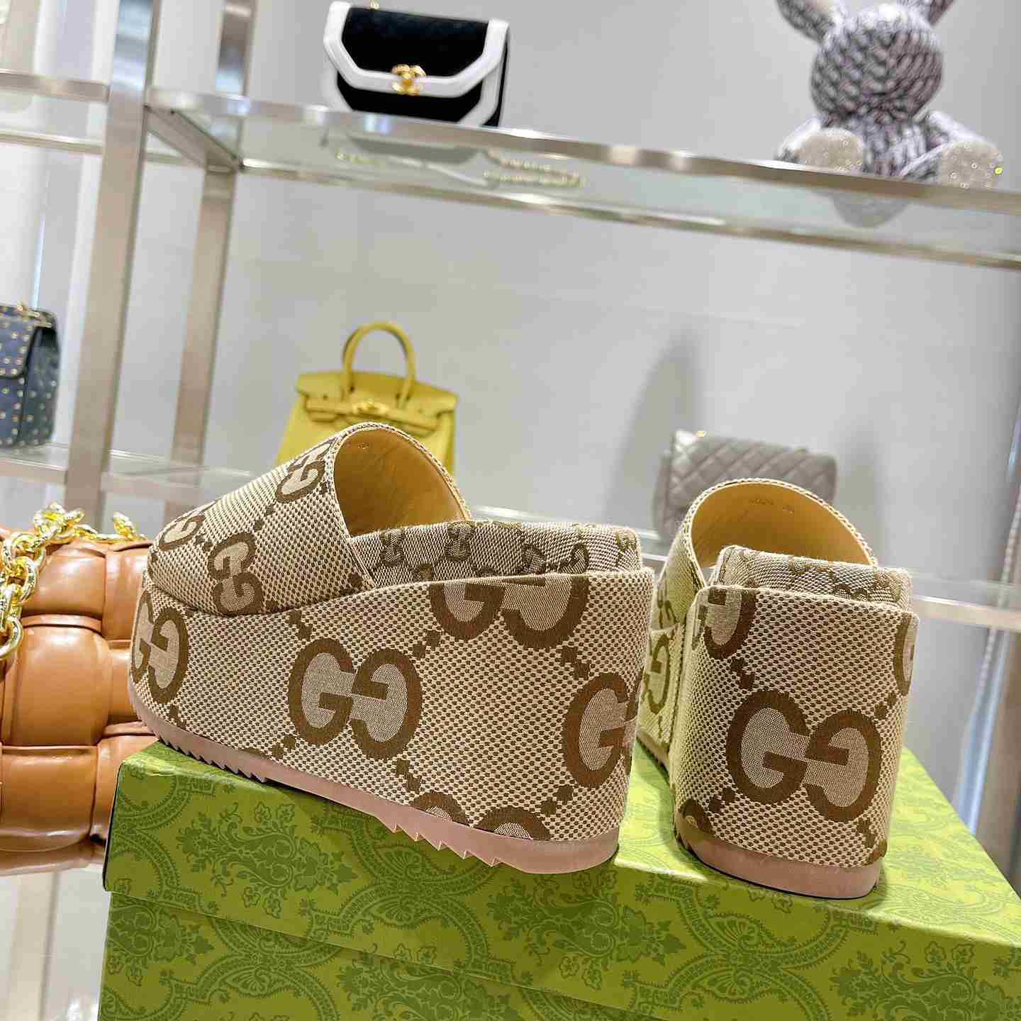 Gucci Women's Jumbo GG Platform Slide Sandal - DopestKickz