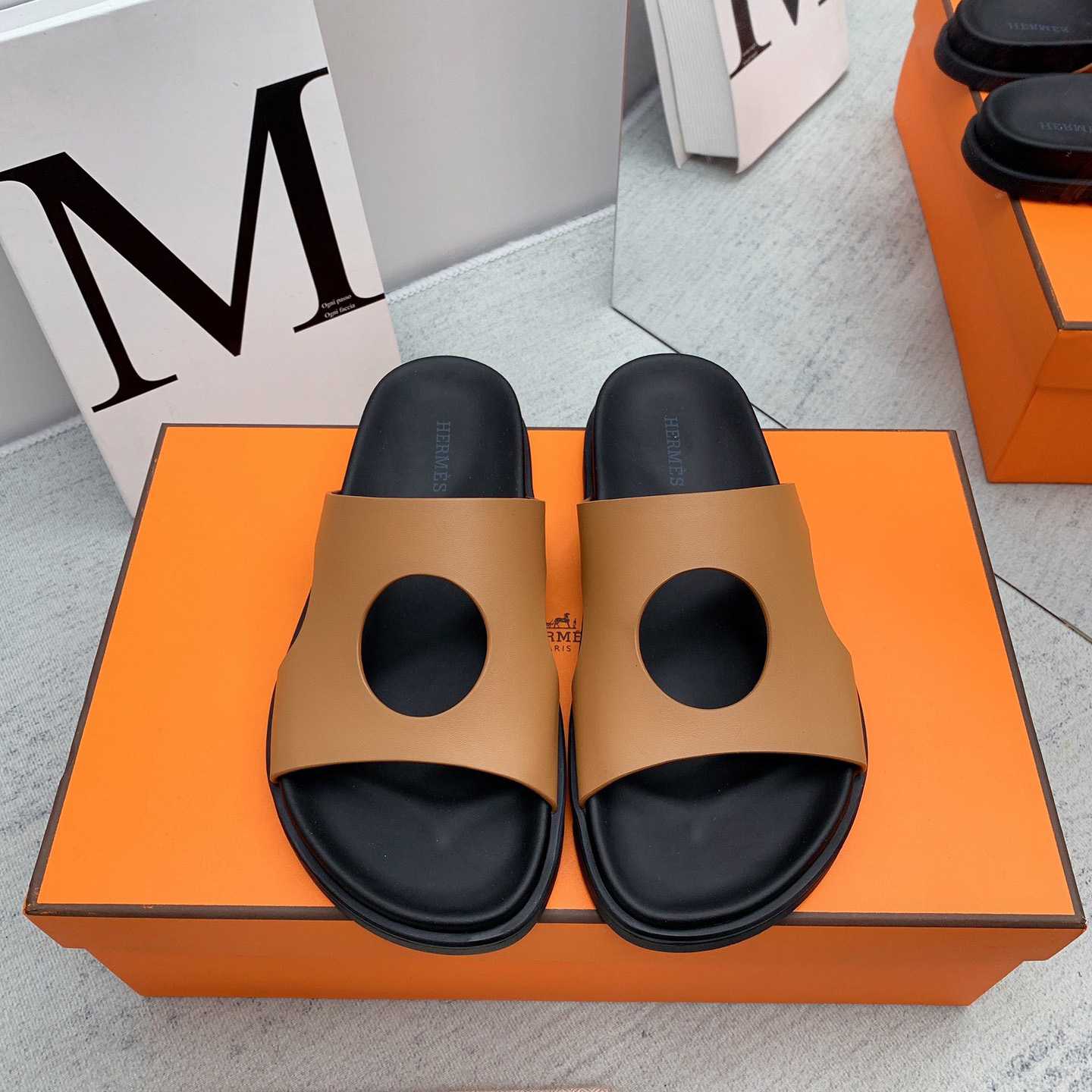 Hermes Edith Sandal - DopestKickz