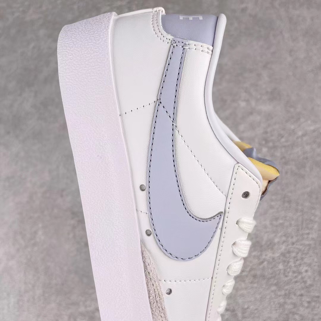 Nike Blazer Low '1977 VNTG SS Sneakers        DC4769-103 - DopestKickz
