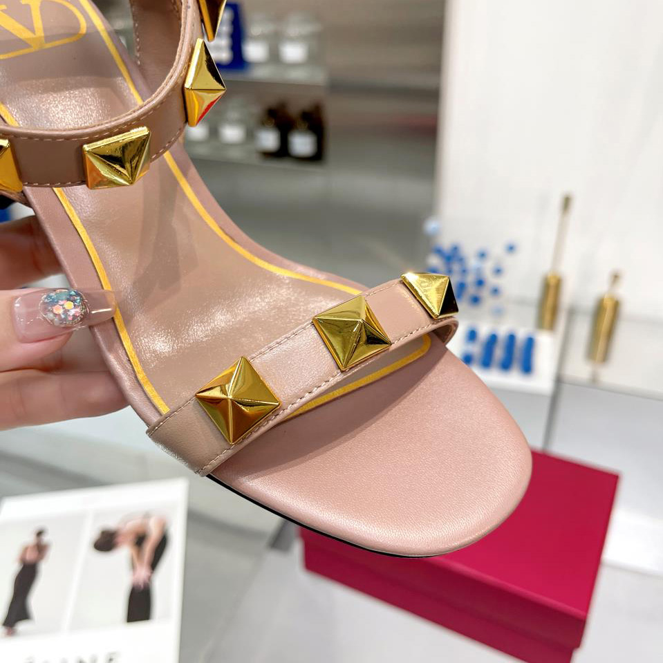 Valenti Roman Stud Calfskin Sandal   60mm - DopestKickz