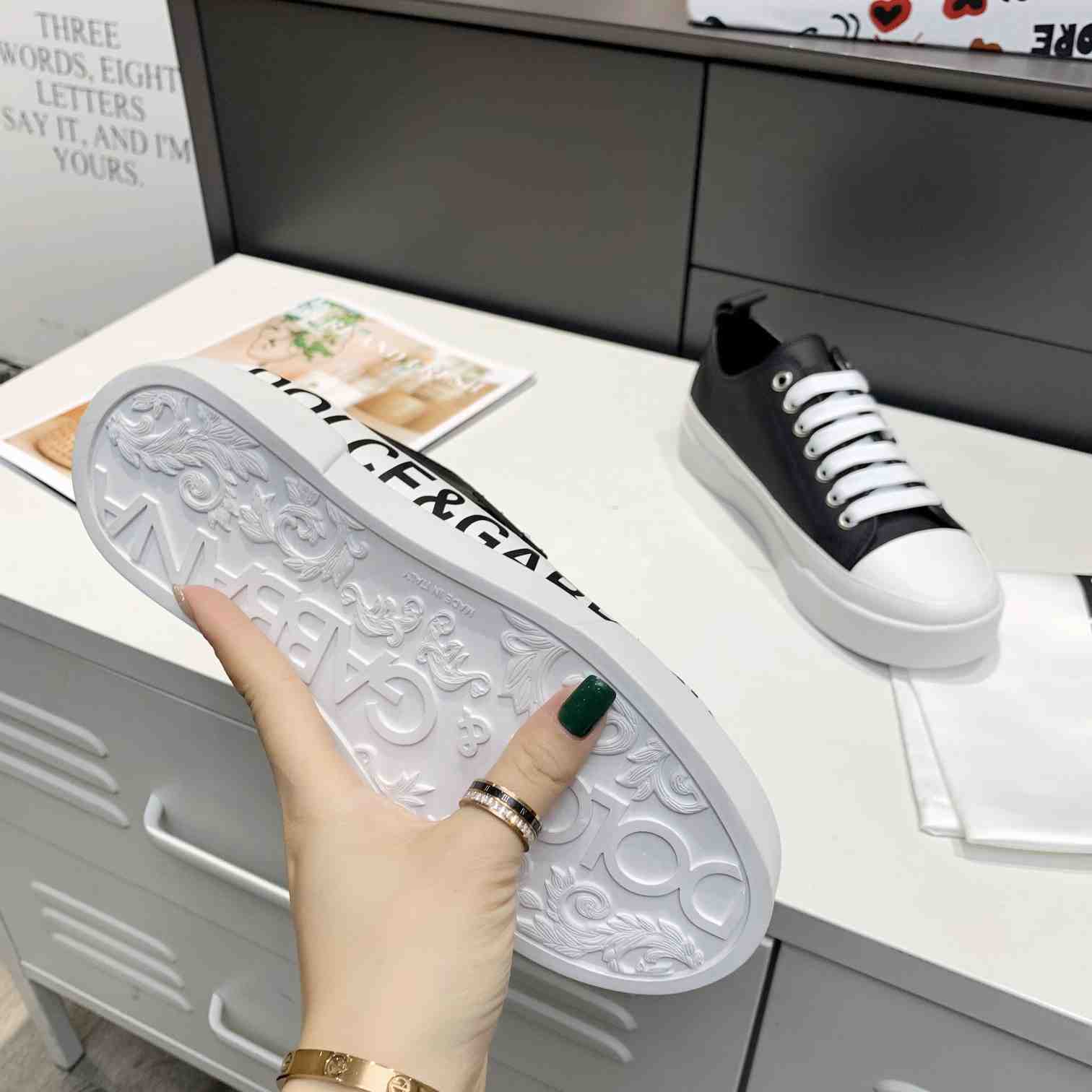 Dolce & Gabbana Calfskin Portofino Light Sneakers With Logo-Detailed Plate And Logo Print - DopestKickz