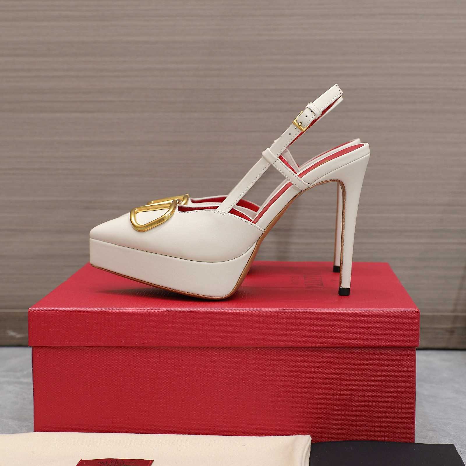 Valenti VLogo Signature Calfskin Slingback Platform Pump - DopestKickz