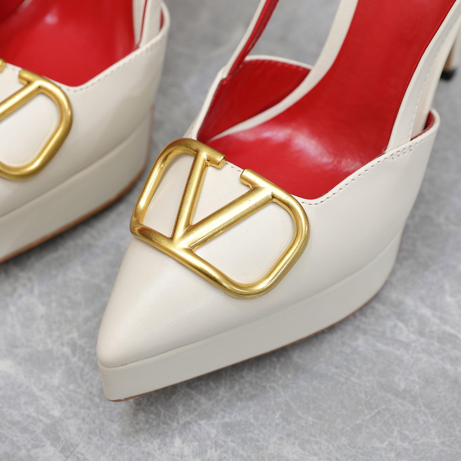 Valenti VLogo Signature Calfskin Slingback Platform Pump - DopestKickz