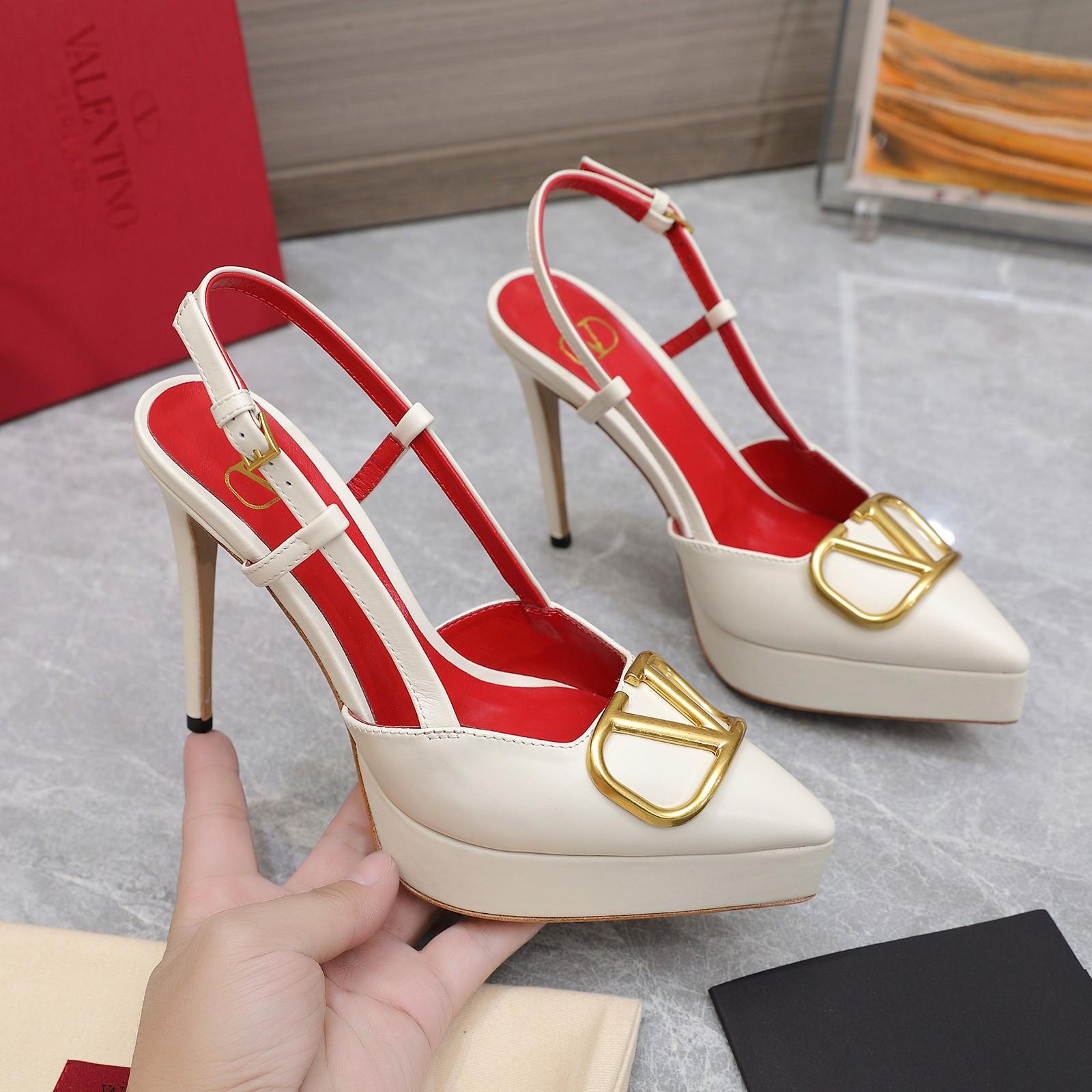 Valenti VLogo Signature Calfskin Slingback Platform Pump - DopestKickz