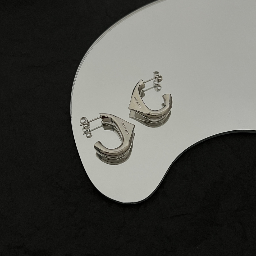 Prada Small Earrings - DopestKickz