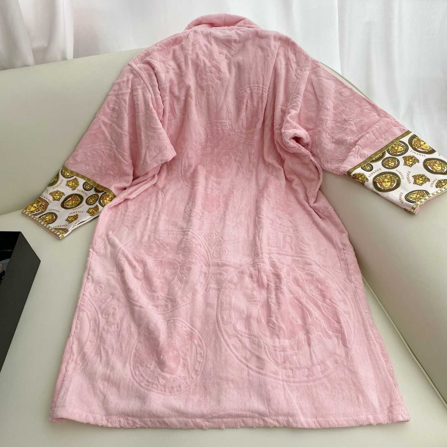 Versace Medusa Amplified Bathrobe(Uniform size) - DopestKickz
