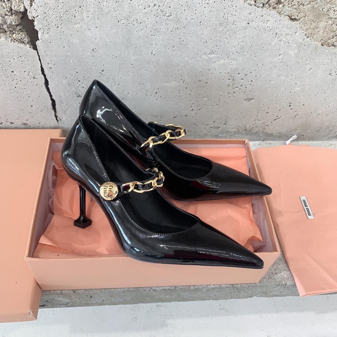 Miu Miu Patent Leather Pumps - DopestKickz