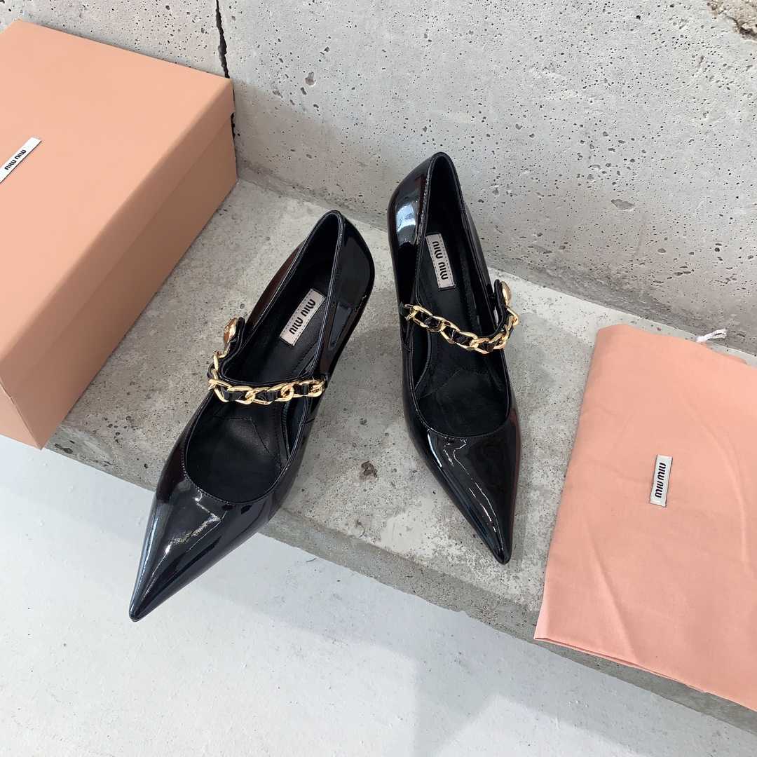Miu Miu Patent Leather Pumps - DopestKickz