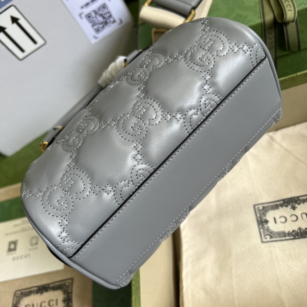 Gucci GG Matelassé Mini Bag(19*13*11cm) - DopestKickz