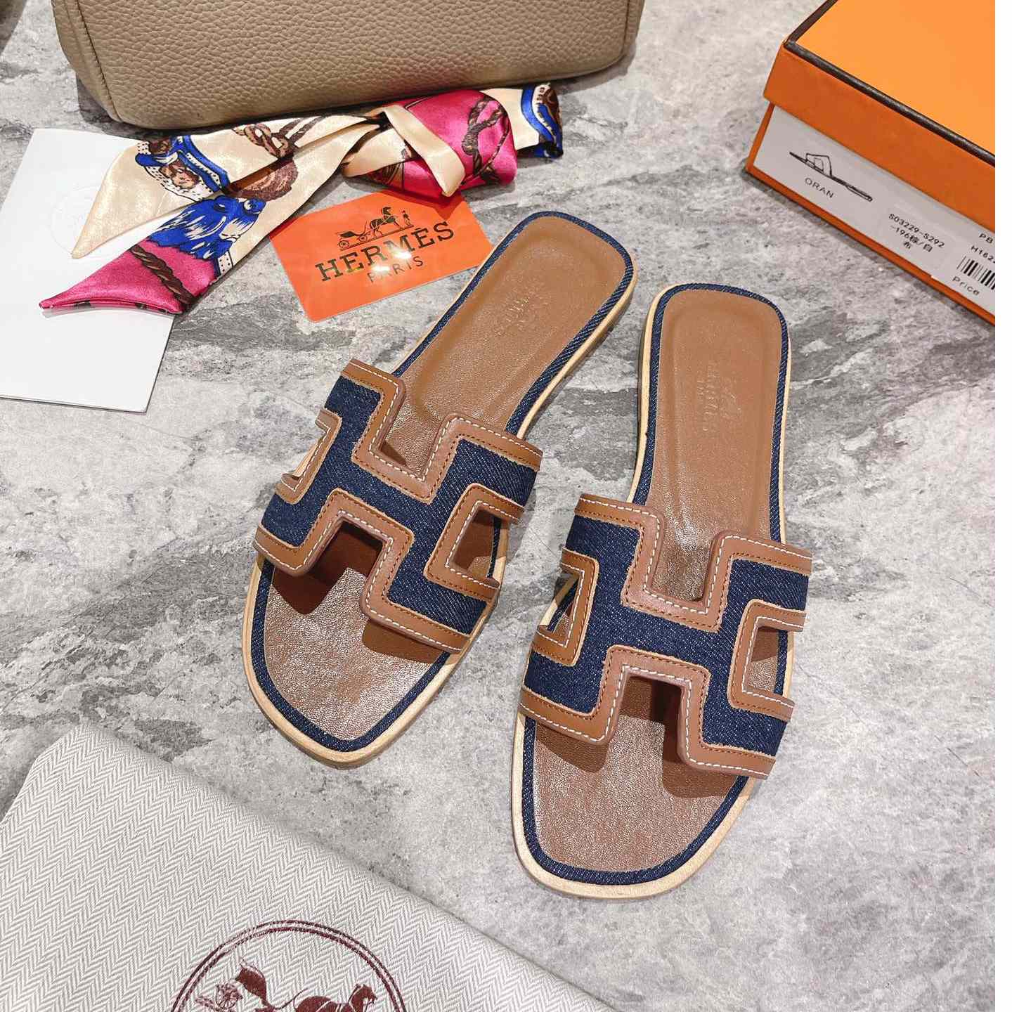Hermes Oran Sandal - DopestKickz