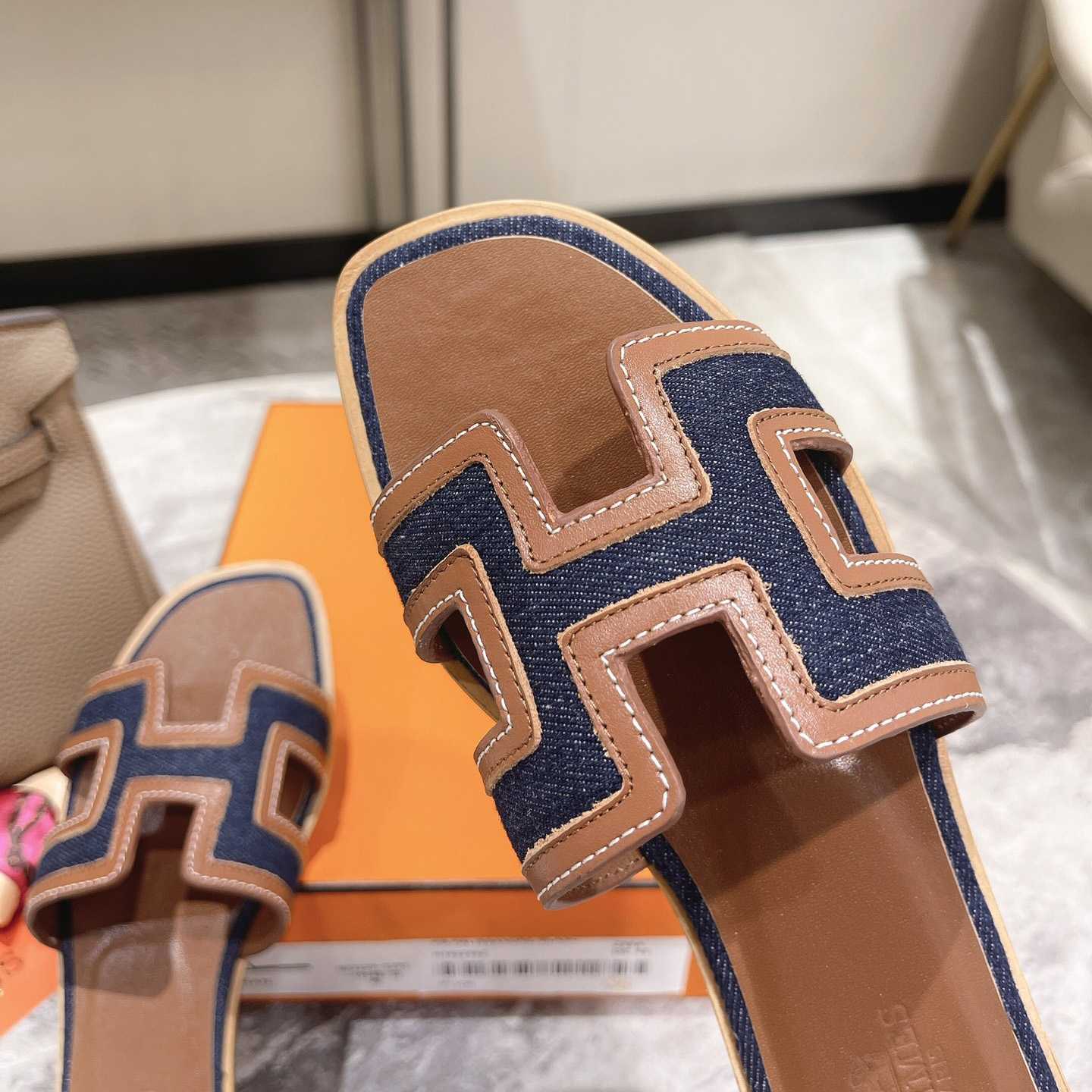 Hermes Oran Sandal - DopestKickz