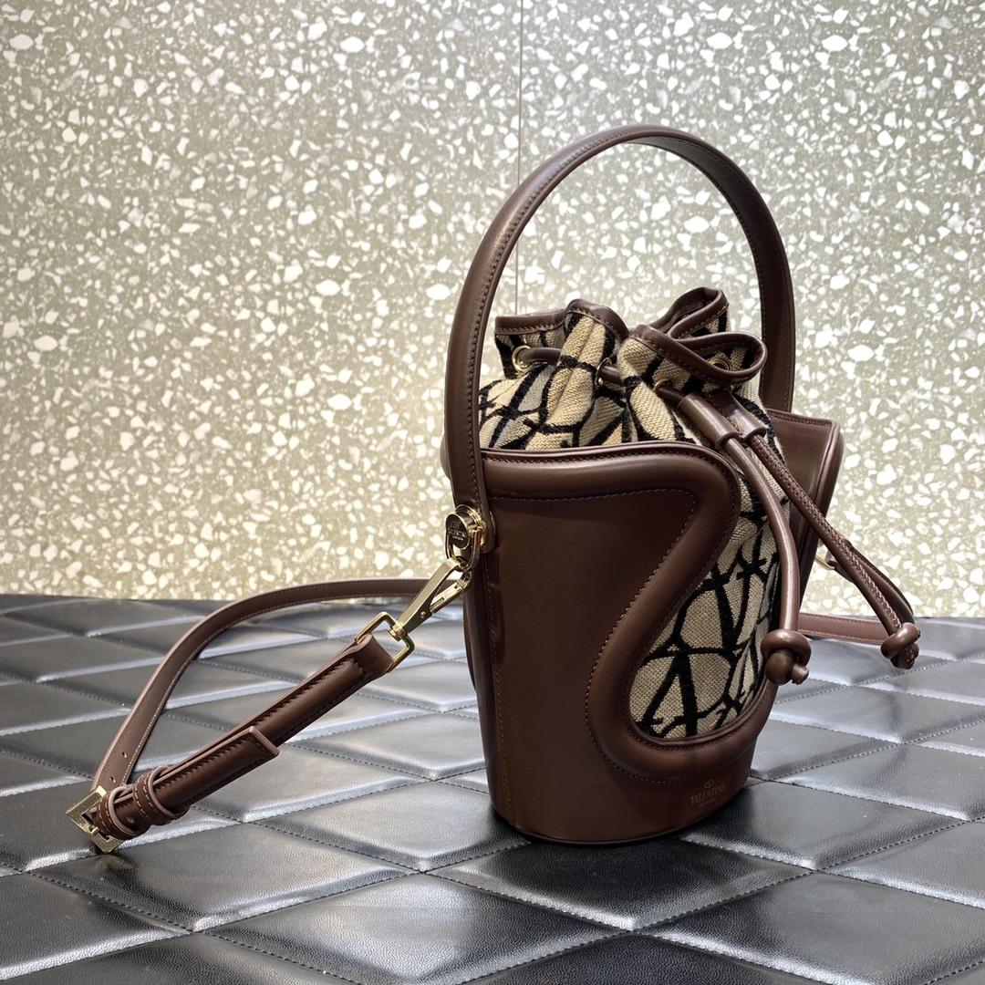 Valenti Le Cinquième Toile Iconographe Bucket Bag - DopestKickz