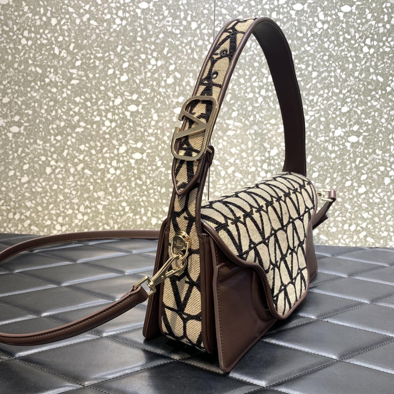 Valenti Le Grand Deuxième Toile Iconographe Shoulder Bag - DopestKickz