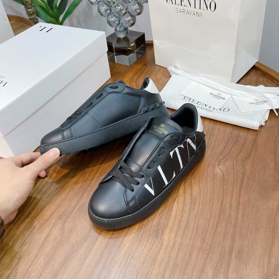 Valenti Open Sneaker With VLTN Print - DopestKickz