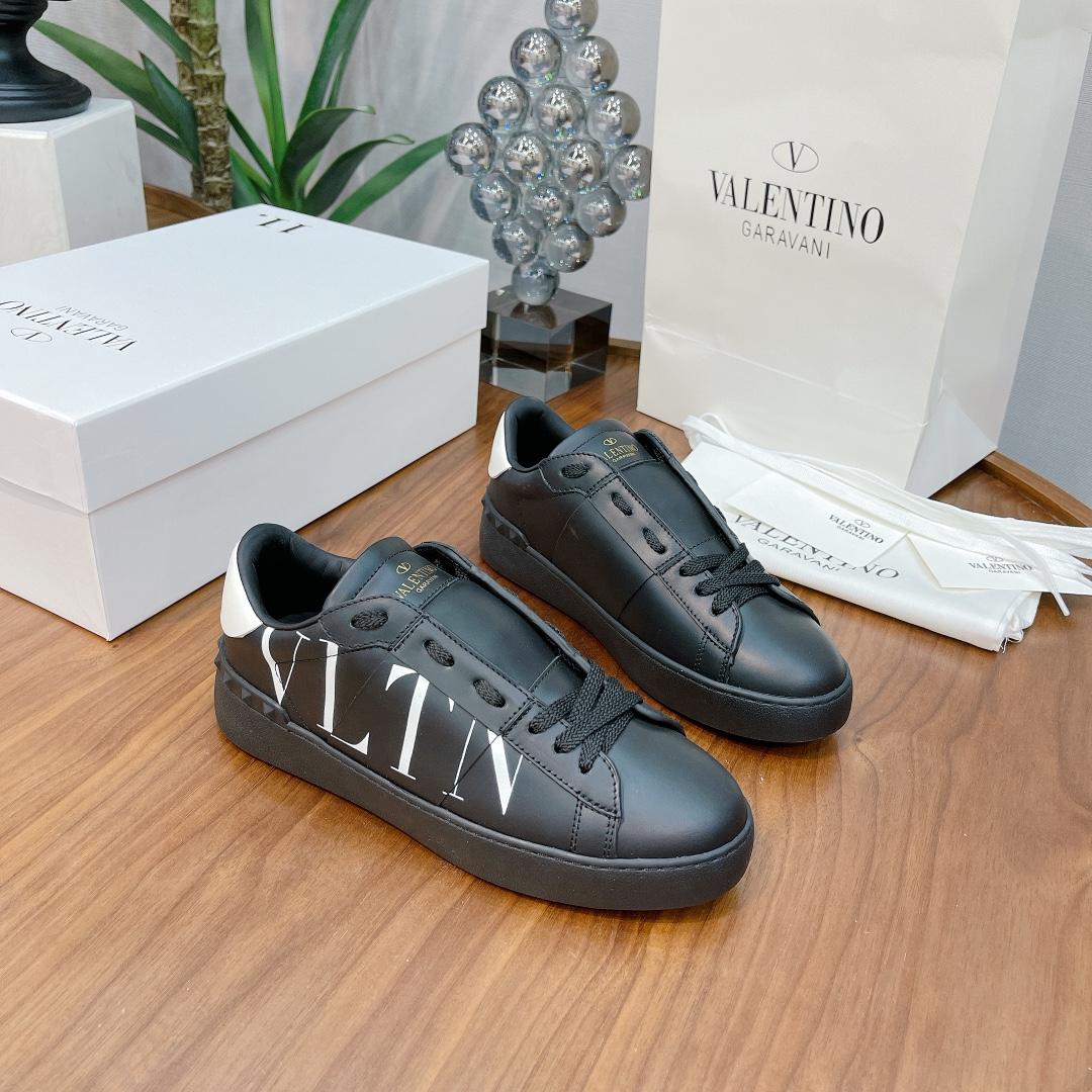Valenti Open Sneaker With VLTN Print - DopestKickz