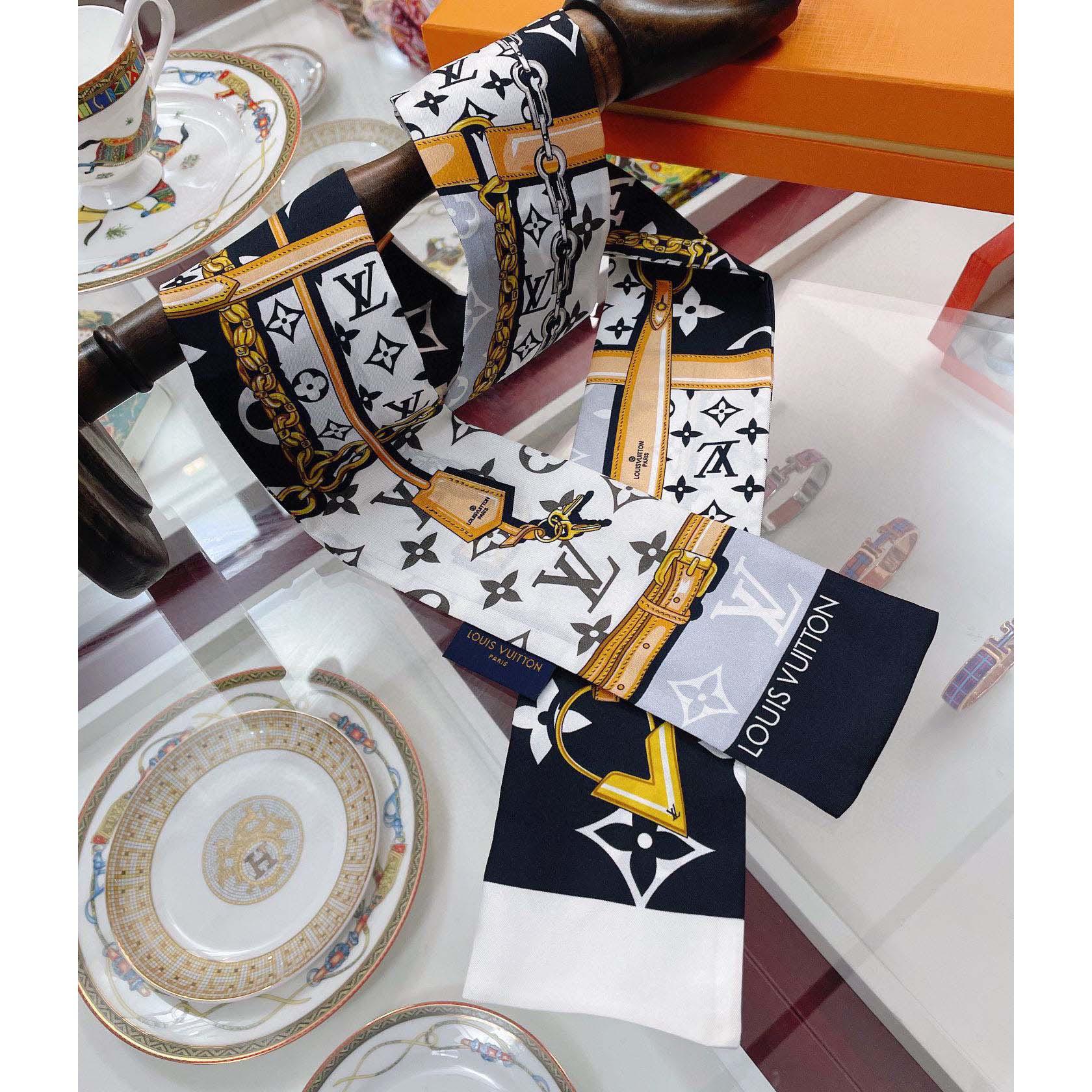 Louis Vuitton Confidential Monogram Giant Bandeau     - DopestKickz