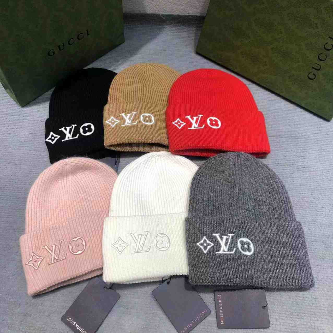 Louis Vuitton LV Headline Beanie      M77873 - DopestKickz