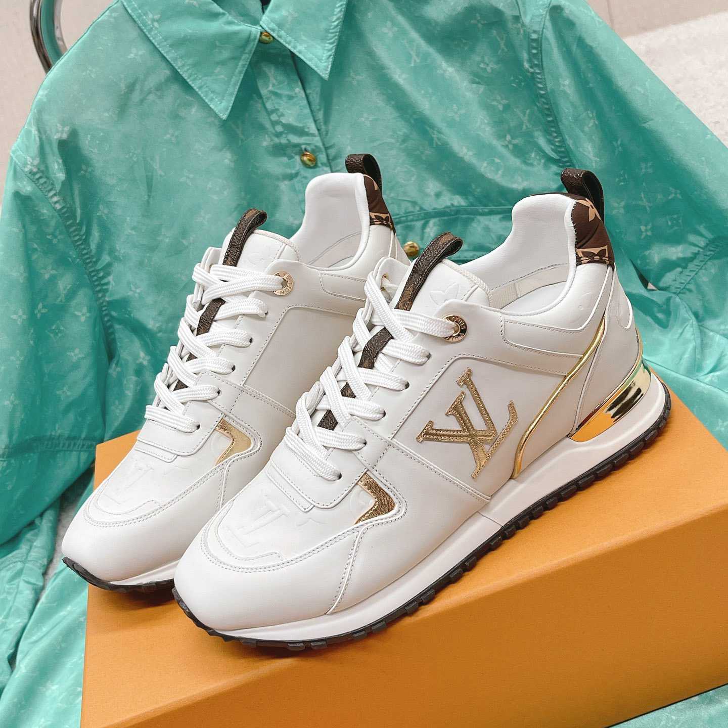 Louis Vuitton Run Away Sneaker      1AAP3T - DopestKickz