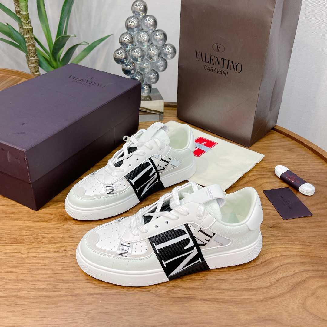 Valenti Low-top Calfskin VL7N Sneaker With Bands - DopestKickz