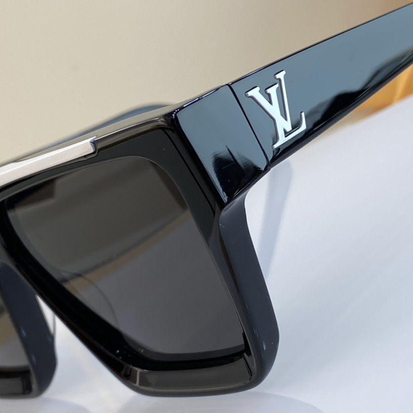 Louis Vuitton 1.1 Evidence Sunglasses    Z1682W - DopestKickz