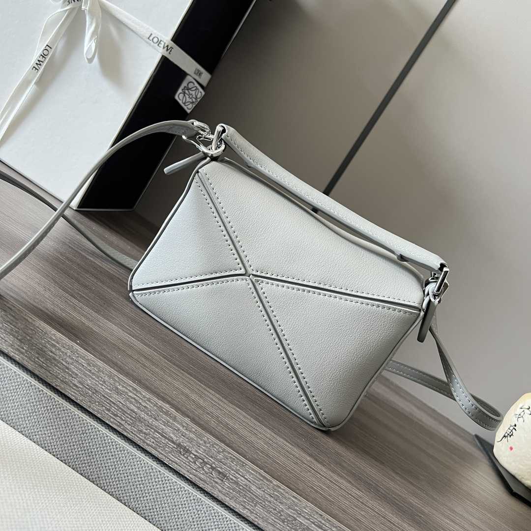 Loewe Mini Puzzle Bag In Classic Calfskin - DopestKickz