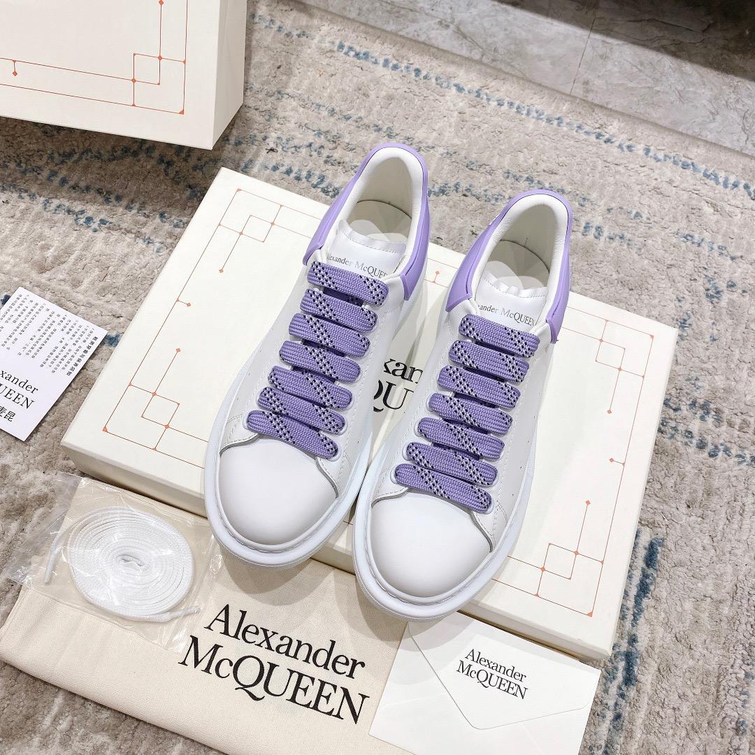 Alexander Mqueen Oversized Sneaker In White - DopestKickz