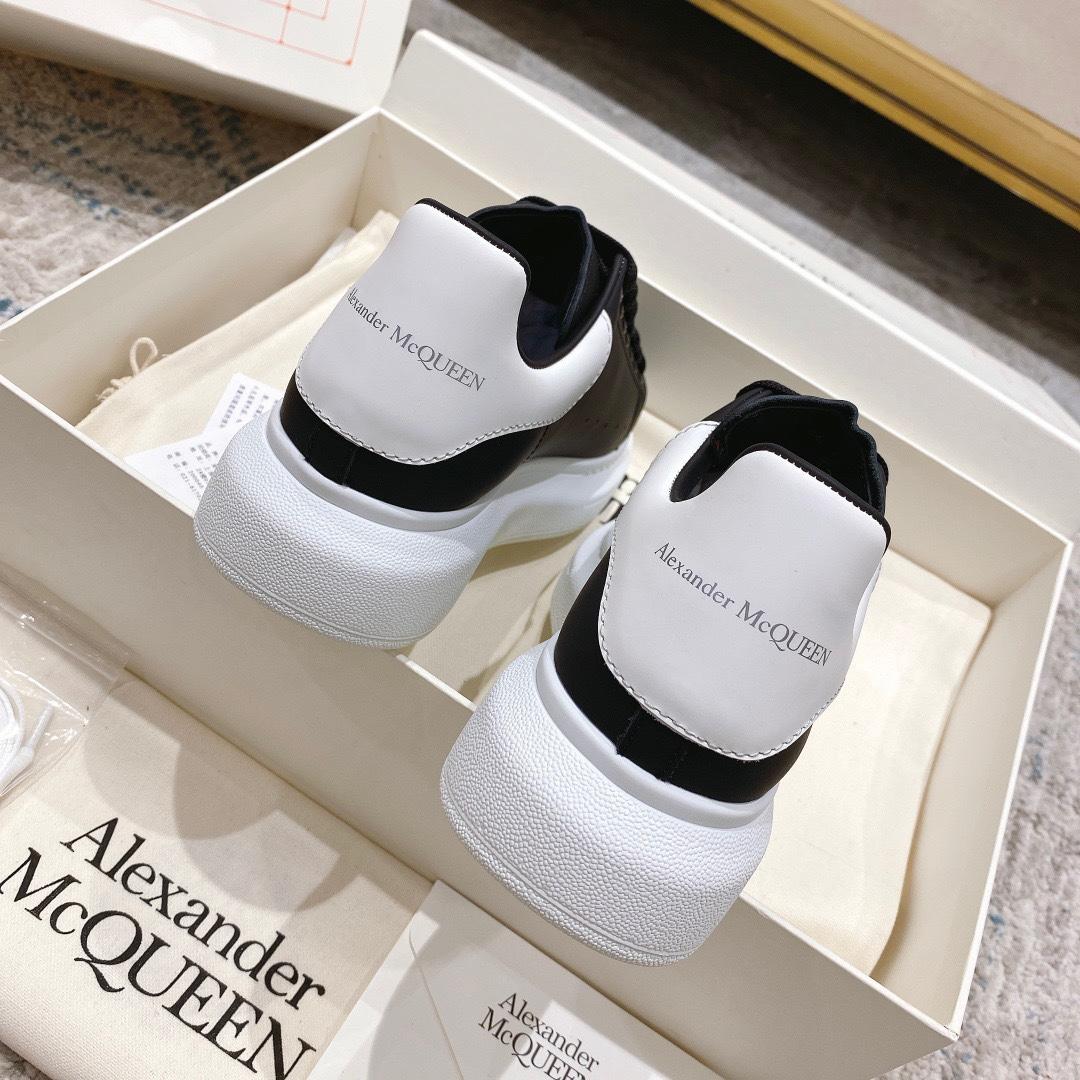 Alexander Mqueen Oversized Sneaker in Black - DopestKickz