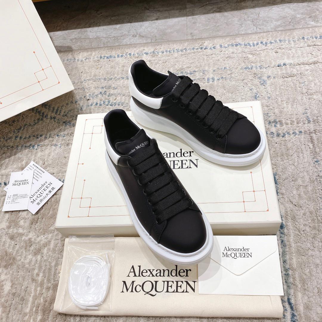 Alexander Mqueen Oversized Sneaker in Black - DopestKickz