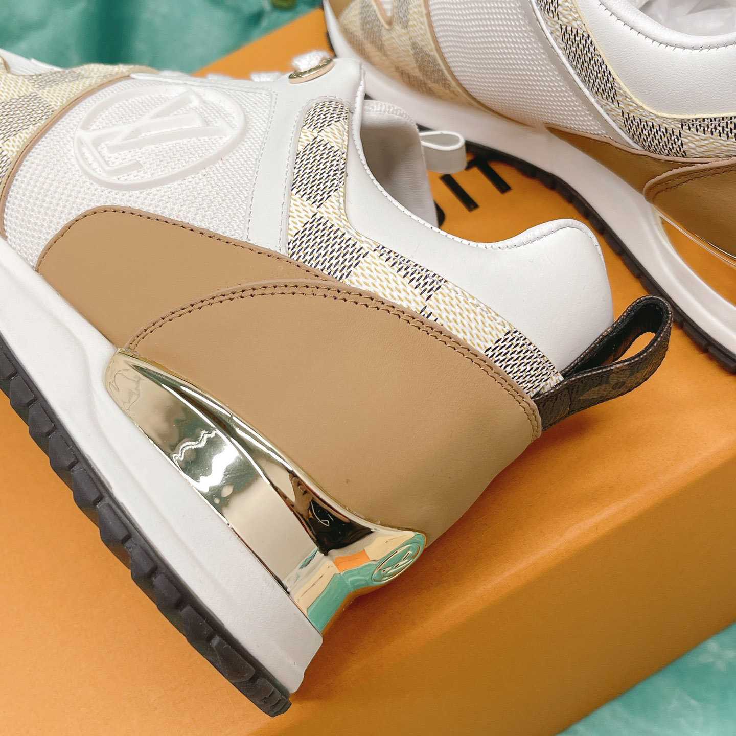 Louis Vuitton Run Away Sneaker      1AAWFD - DopestKickz