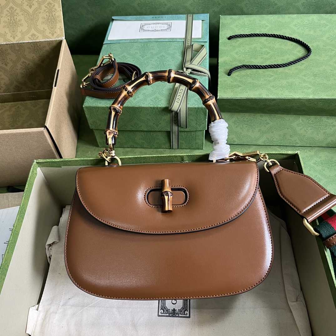 Gucci Bamboo 1947 Medium Top Handle Bag(26-17-9cm) - DopestKickz