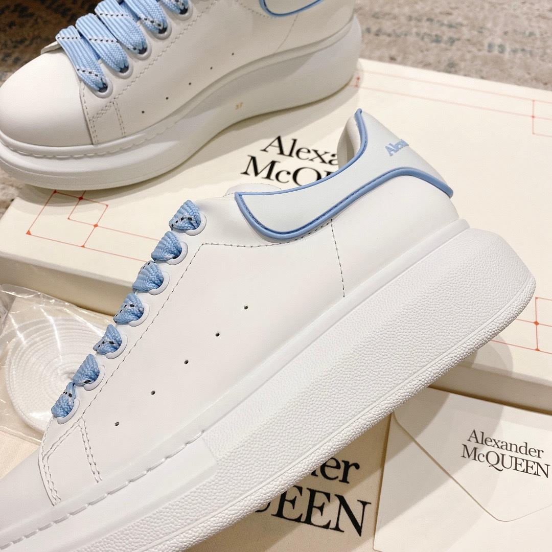 Alexander Mqueen Oversized Sneaker In White - DopestKickz