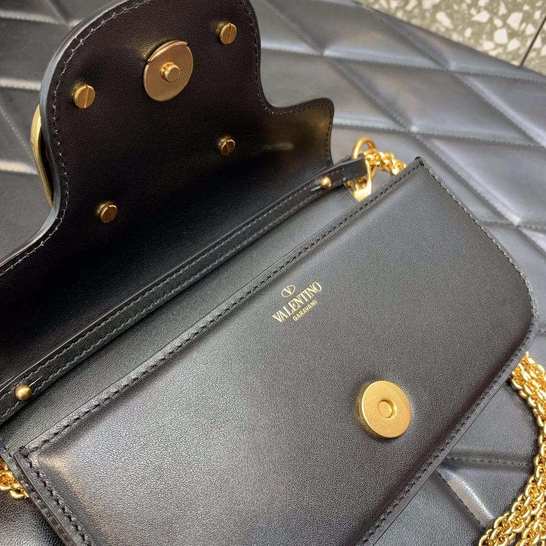 Valenti Locò Small Shoulder Bag In Calfskin - DopestKickz
