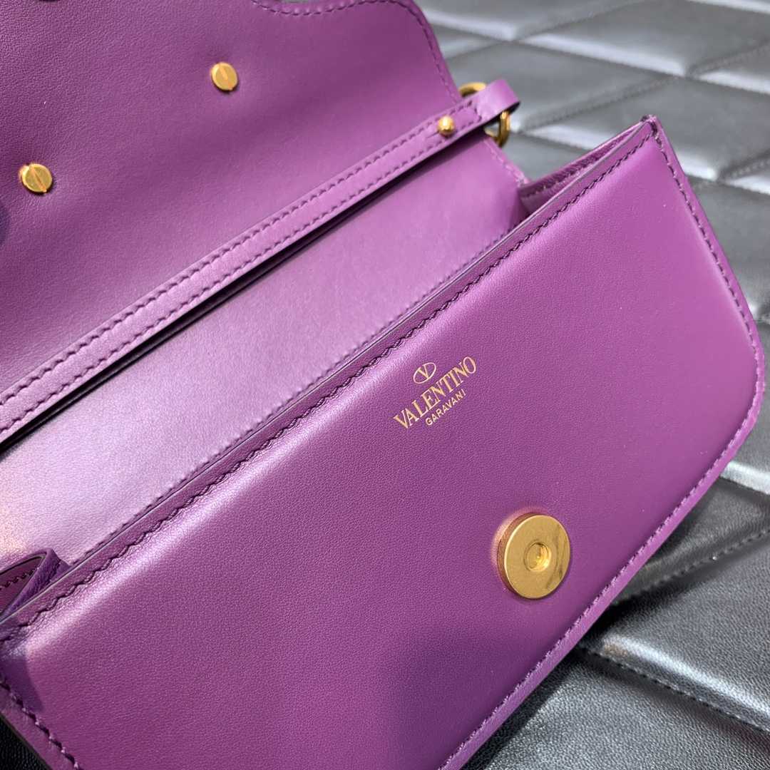 Valenti  Locò Small Shoulder Bag In Calfskin - DopestKickz