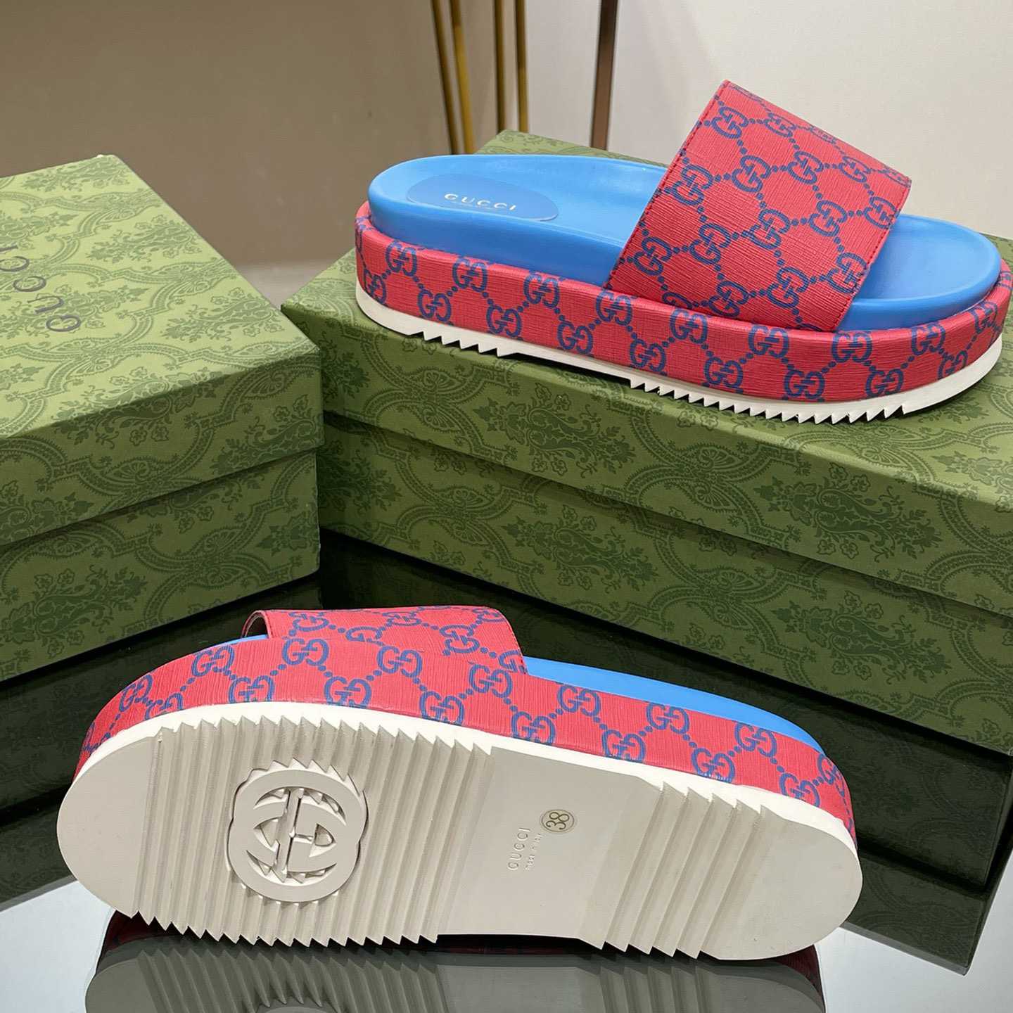 Gucci Women's Platform Slide Sandal - DopestKickz