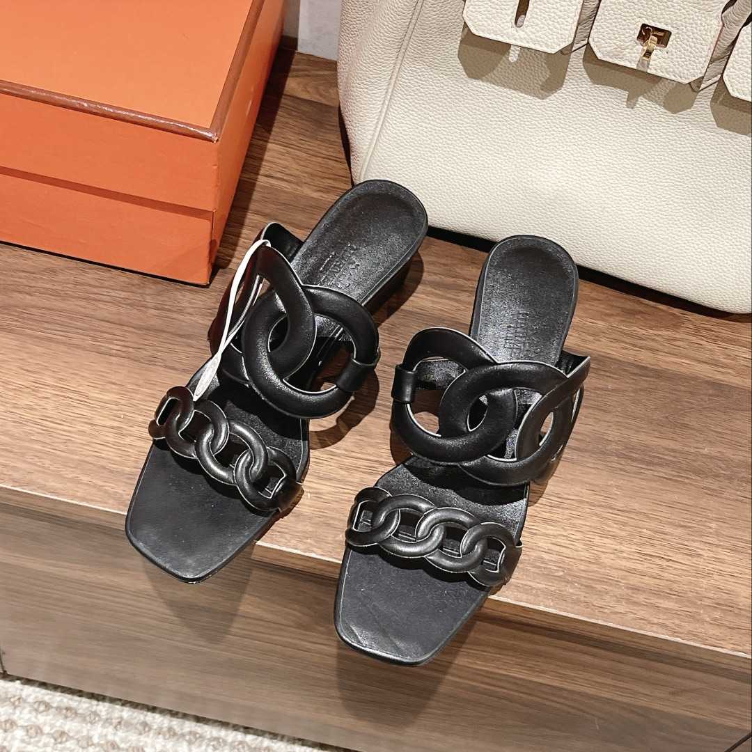 Hermes Figari 55 Sandal - DopestKickz