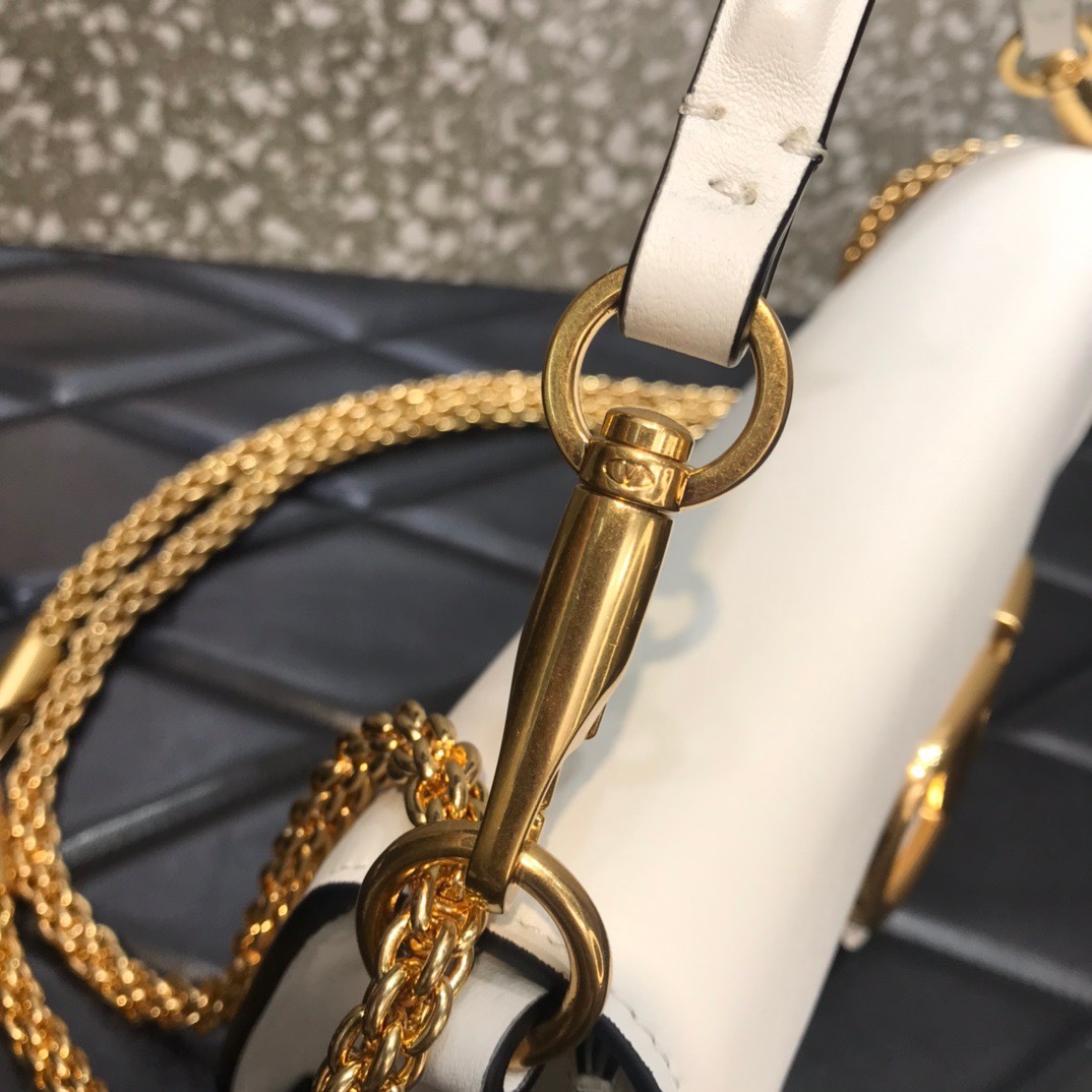 Valenti Locò Calfskin Shoulder Bag - DopestKickz