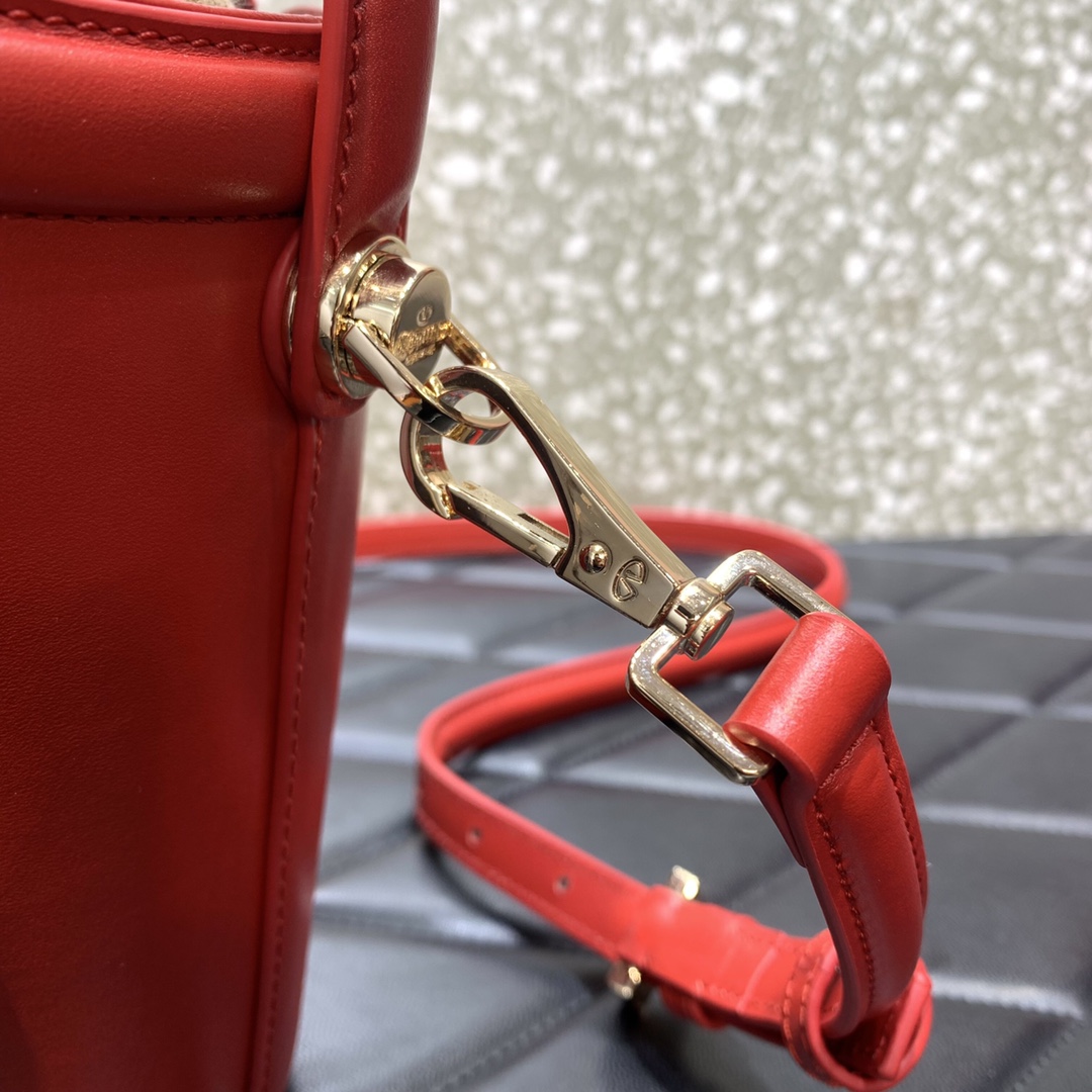 Valenti Le Cinquième Toile Iconographe Bucket Bag - DopestKickz