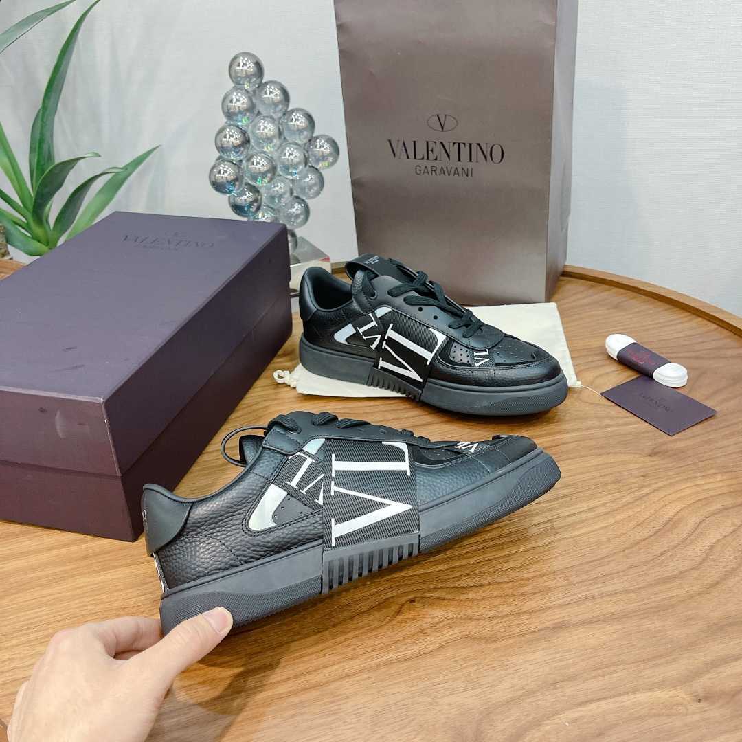 Valenti Low-top Calfskin VL7N Sneaker With Bands - DopestKickz