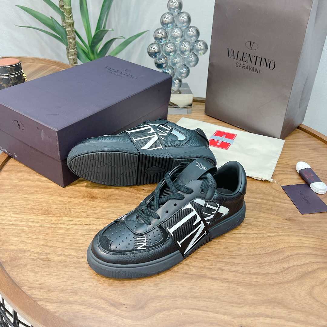 Valenti Low-top Calfskin VL7N Sneaker With Bands - DopestKickz
