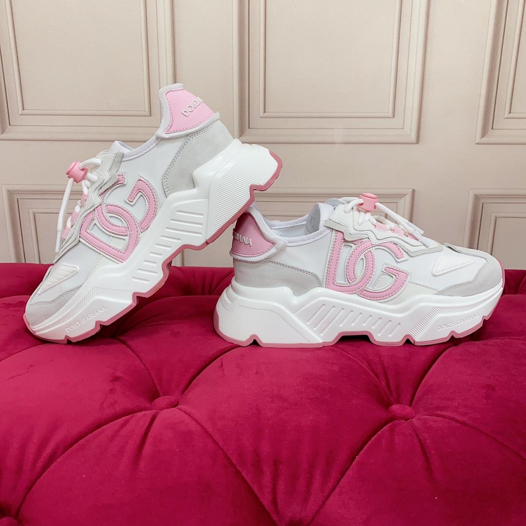 Dolce & Gabbana Daymaster Mixed Leather Runner Sneakers In White - DopestKickz
