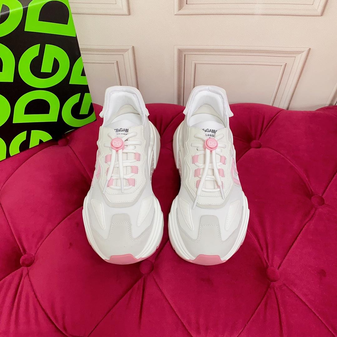 Dolce & Gabbana Daymaster Mixed Leather Runner Sneakers In White - DopestKickz