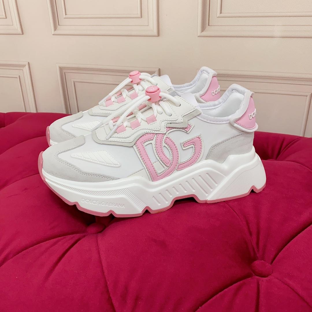 Dolce & Gabbana Daymaster Mixed Leather Runner Sneakers In White - DopestKickz