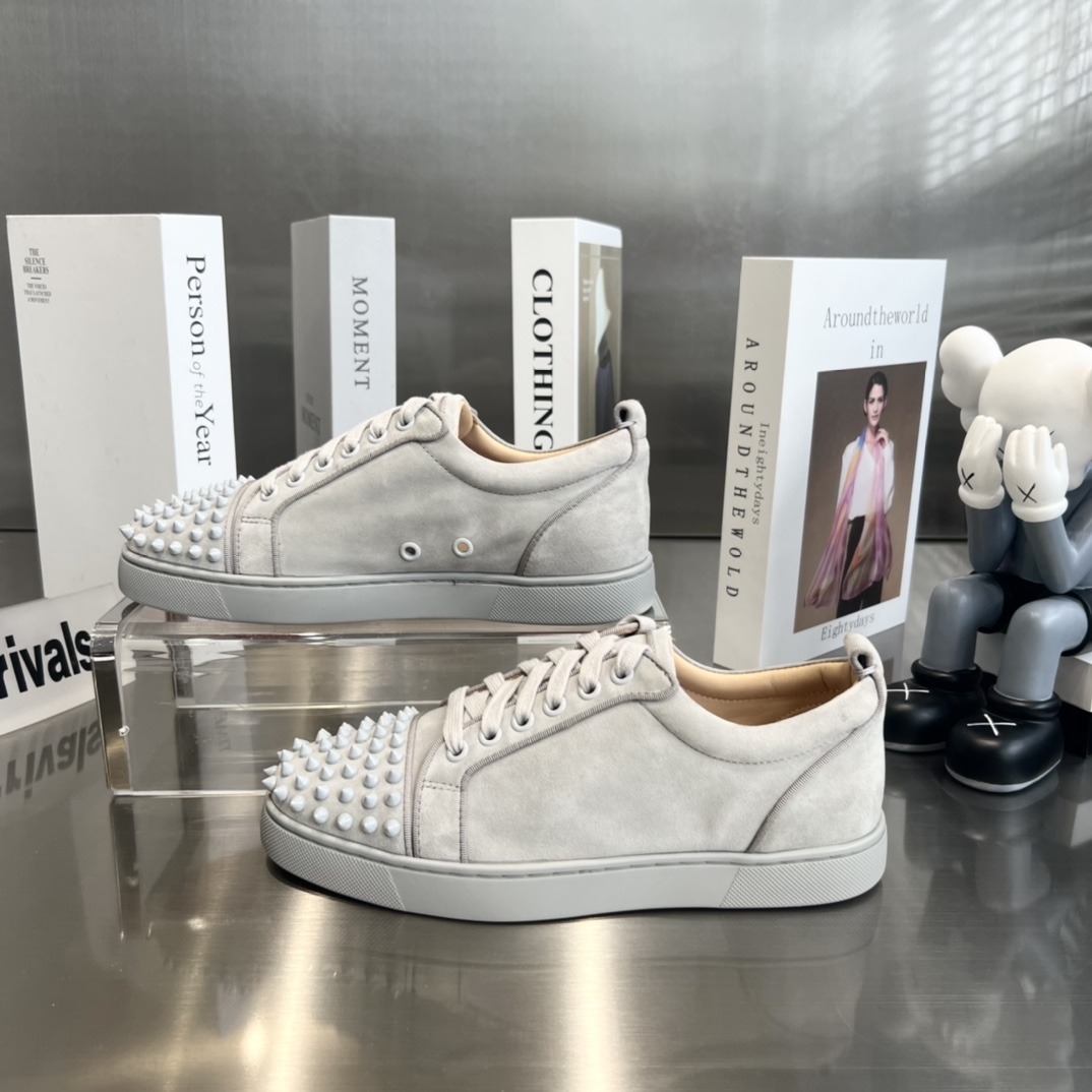 Christian Louboutin Louis Orlato Spiked Low-Top Sneakers - DopestKickz